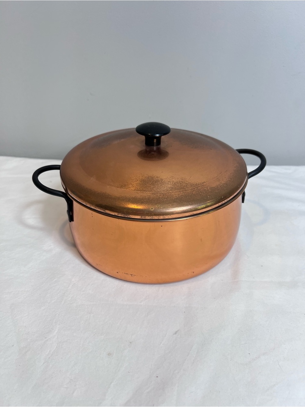 Coppercraft Guild 8” copper pot casserole server serving with a lid